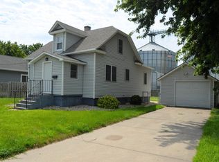 328 E Nebraska St, Pierce, NE 68767