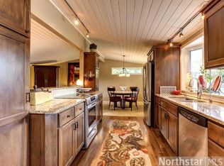 5824 Olinger Blvd, Edina, MN 55436