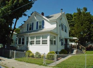 384 Anthony St, Fall River, MA 02721