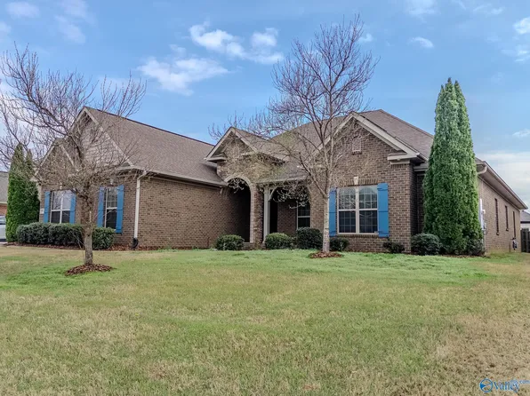 3005 Laurel Cove Way, Gurley, AL 35748