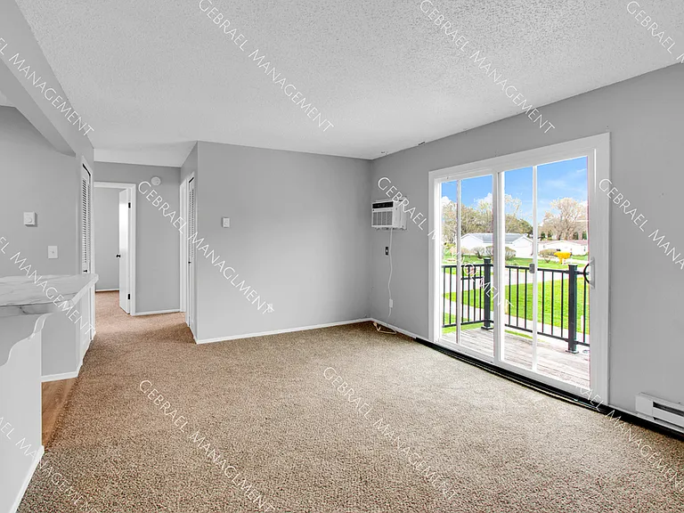 4430 E Mount Morris Rd — Photo 14