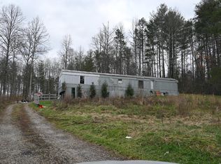 163 Brown Rd, Oakdale, TN 37829