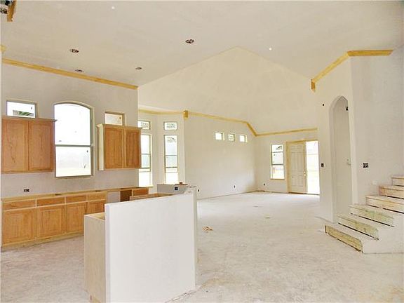 4th image of 130 Ocotillo Dr