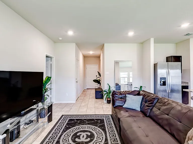 6107 Sally Ride Ln — Photo 8