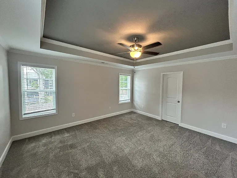 1210 Simpson St — Photo 9