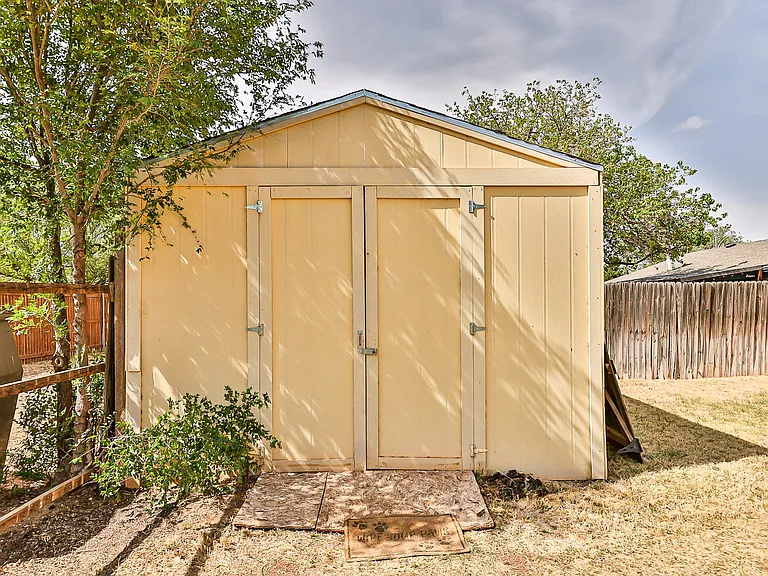 8304 Fremont Ave — Photo 29