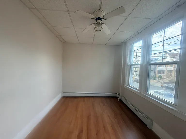 138 W 30th St #1 — Photo 20