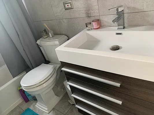 Rented by Voro, LLC | media 5