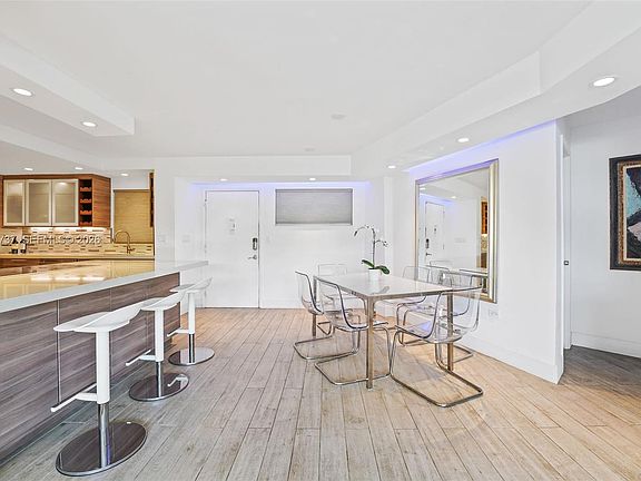 5th image of 1881 Washington Ave APT 5H
