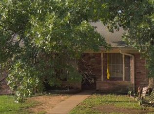 936 Lindy Ct, Irving, TX 75060