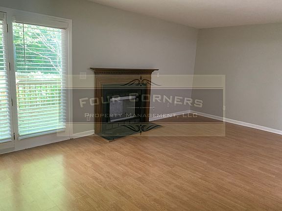 2nd image of 26 Brandy Ct #26