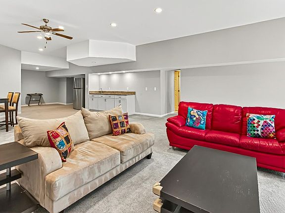 4th image of 1300 Pinstripe Ct