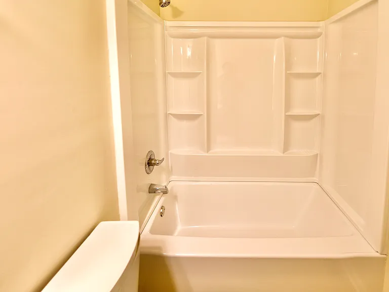 207 Westover Ave — Photo 16