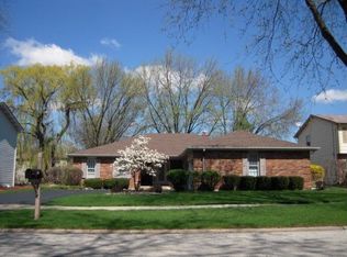 1243 Cheshire Ave, Naperville, IL 60540