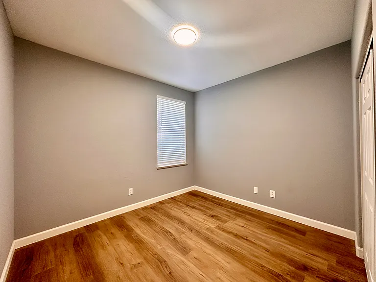 907 Star Tulip Dr — Photo 15