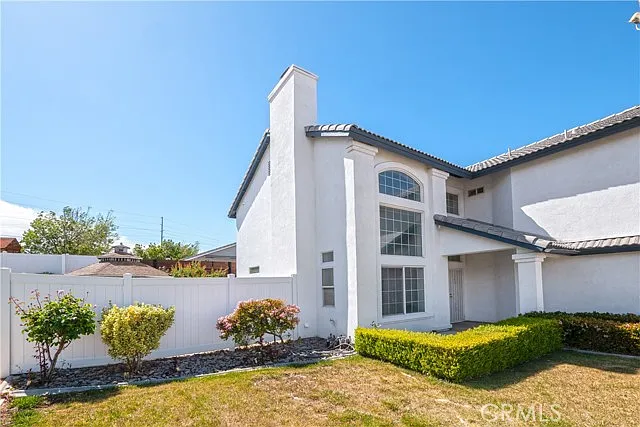 3 bed, 2601 sqft, $2,795 — Photo 3
