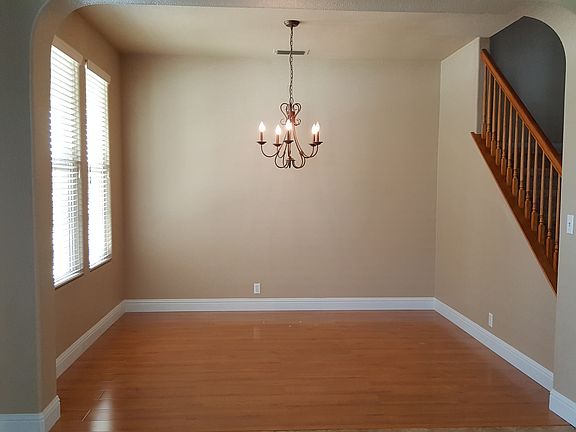 3rd image of 8320 Cabochon Way