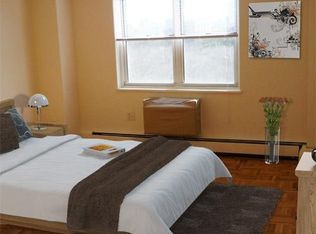 253 Freeman St, Brookline, MA 02446