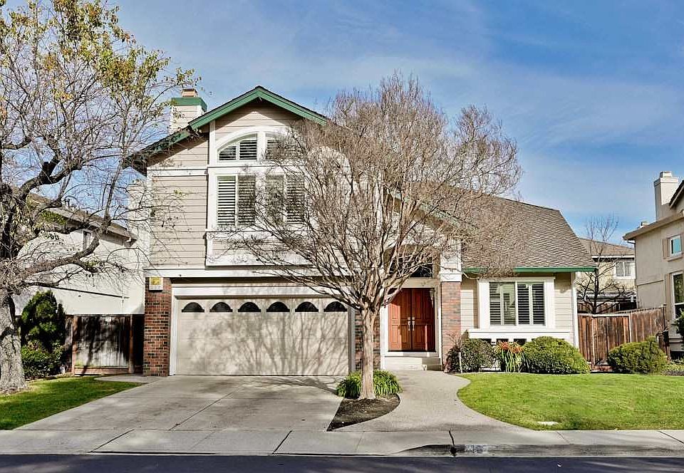 1st image of 18 Woodranch Cir