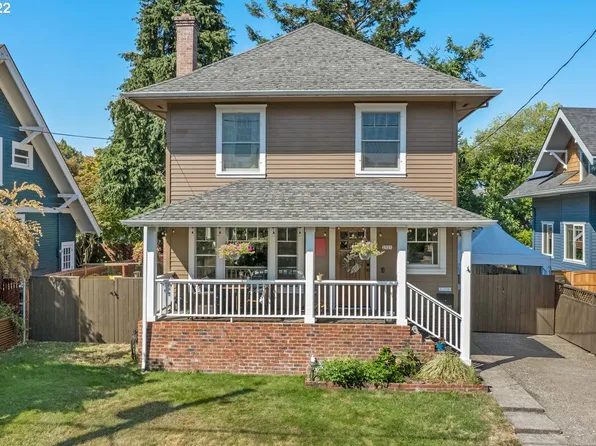 2525 NE 42nd Ave, Portland, OR 97213