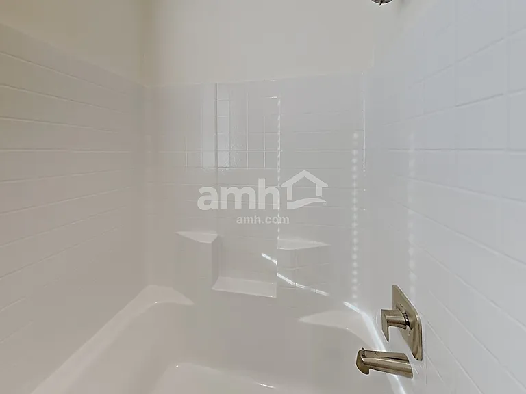 1890 N Montgomery Way — Photo 16