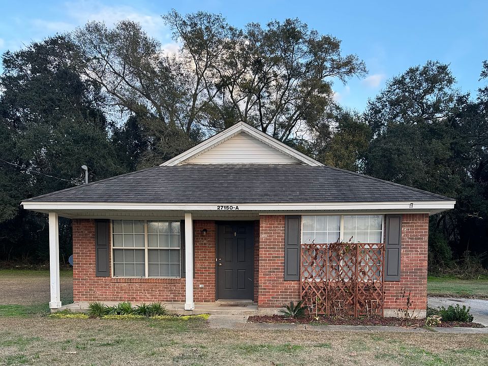 1st image of 27150A Faircloth Pl