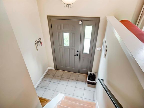 3rd image of 3609 Congreve Ave