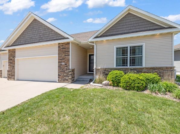 312 Evergreen Dr NW, Bondurant, IA 50035