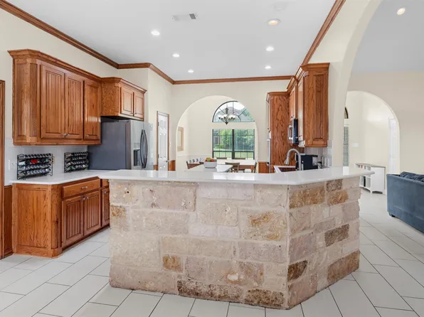 7241 Colwell Dr, Midlothian, TX 76065