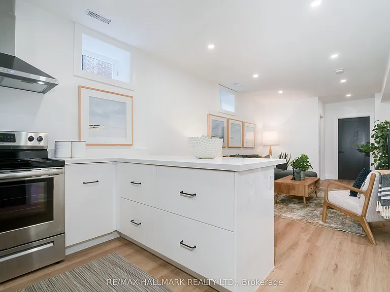 47 Park St #LOWER — Photo 7
