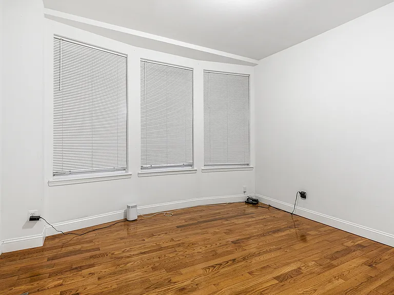 1231 W Allegheny Ave #1 — Photo 6