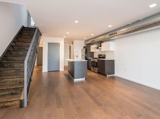 645 W Oxford St, Philadelphia, PA 19122