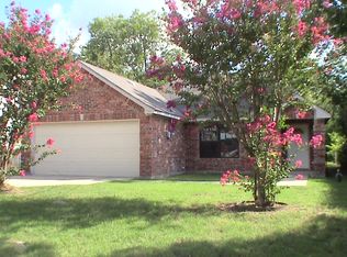 226 W 8th St, Lancaster, TX 75146