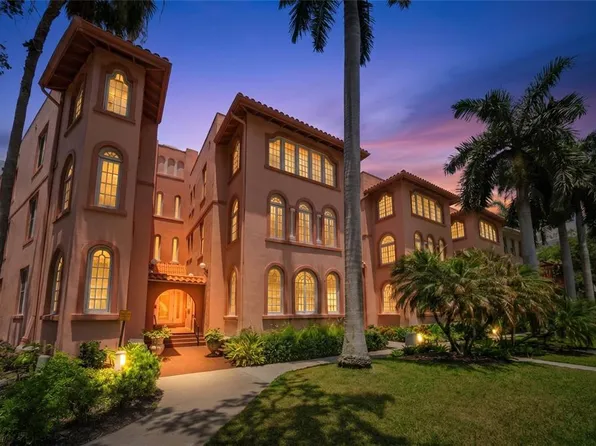 1221 N Palm Ave APT 202, Sarasota, FL 34236