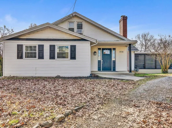 3718 Keagy Rd SW, Roanoke, VA 24018