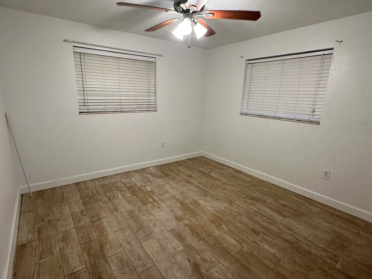 2 bed, 1236 sqft, $1,950 — Photo 3