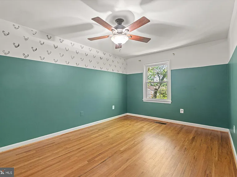 1026 N Pelham St — Photo 21