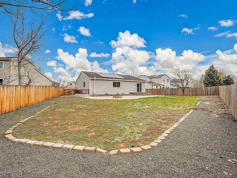 8065 Eagleview Dr — Photo 45