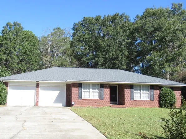 3840 Oleander Dr, Sumter, SC 29154