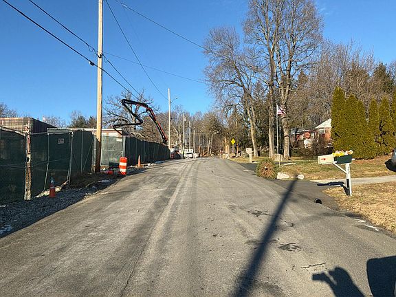 5th image of 18 Broad St