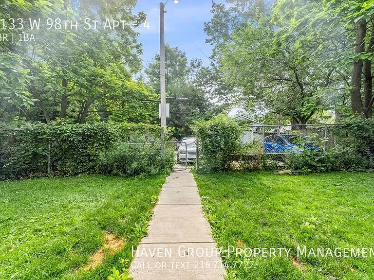 2133 W 98th St #4 — Photo 23