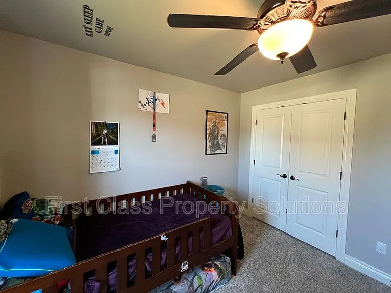 3116 Drake Crest Dr — Photo 17
