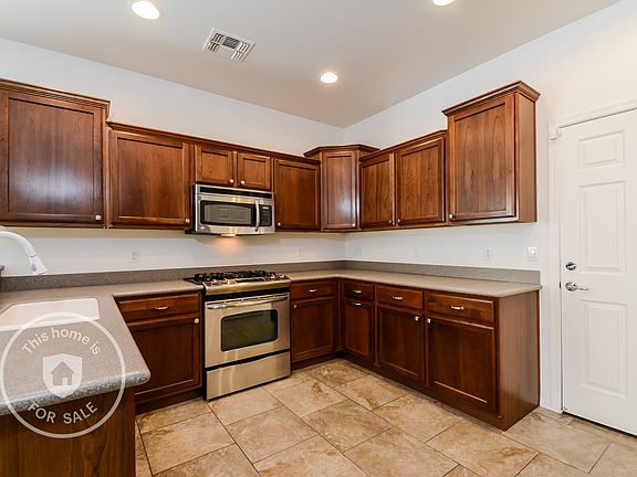 3rd image of 10811 E Orchid Cactus Ln
