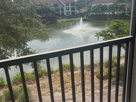 5th image of 7925 Preserve Cir APT 336