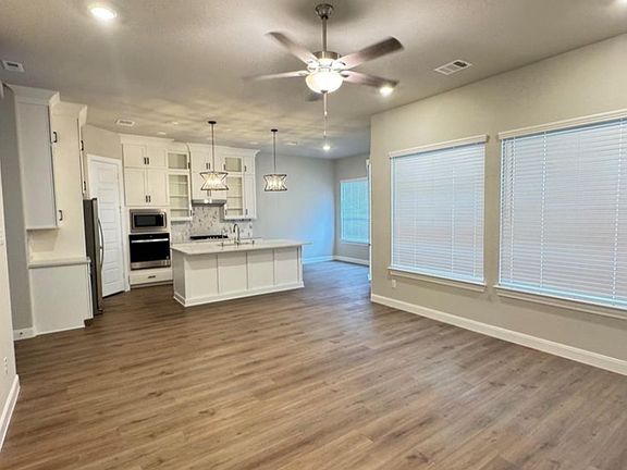 3rd image of 3010 Moonlit Mesa Ln