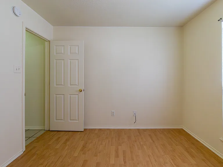 1203 Fox Creek Dr — Photo 27