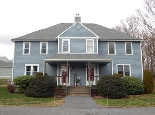 202 Brookhaven Ln, Woonsocket, RI 02895