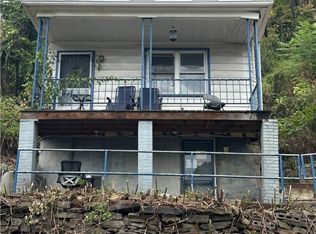 21 Mackey St, Pittsburgh, PA 15213