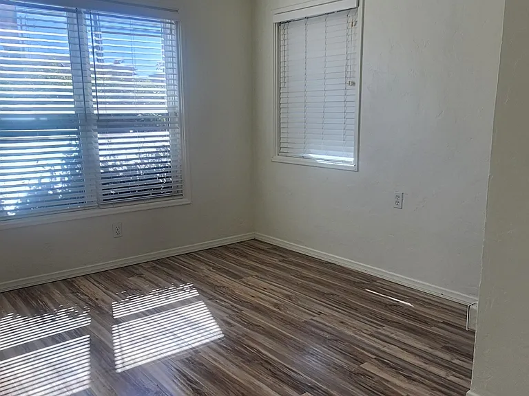 3132 Lincoln Ave — Photo 20