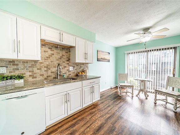 3rd image of 35375 N Turtle Trl APT B